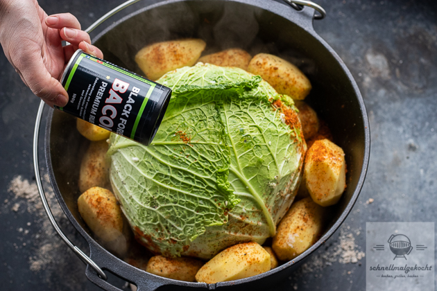 Mit Hackfleisch gefüllter Wirsingkohl – schnellmalgekocht